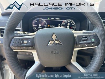 2025 Mitsubishi Outlander PHEV SE