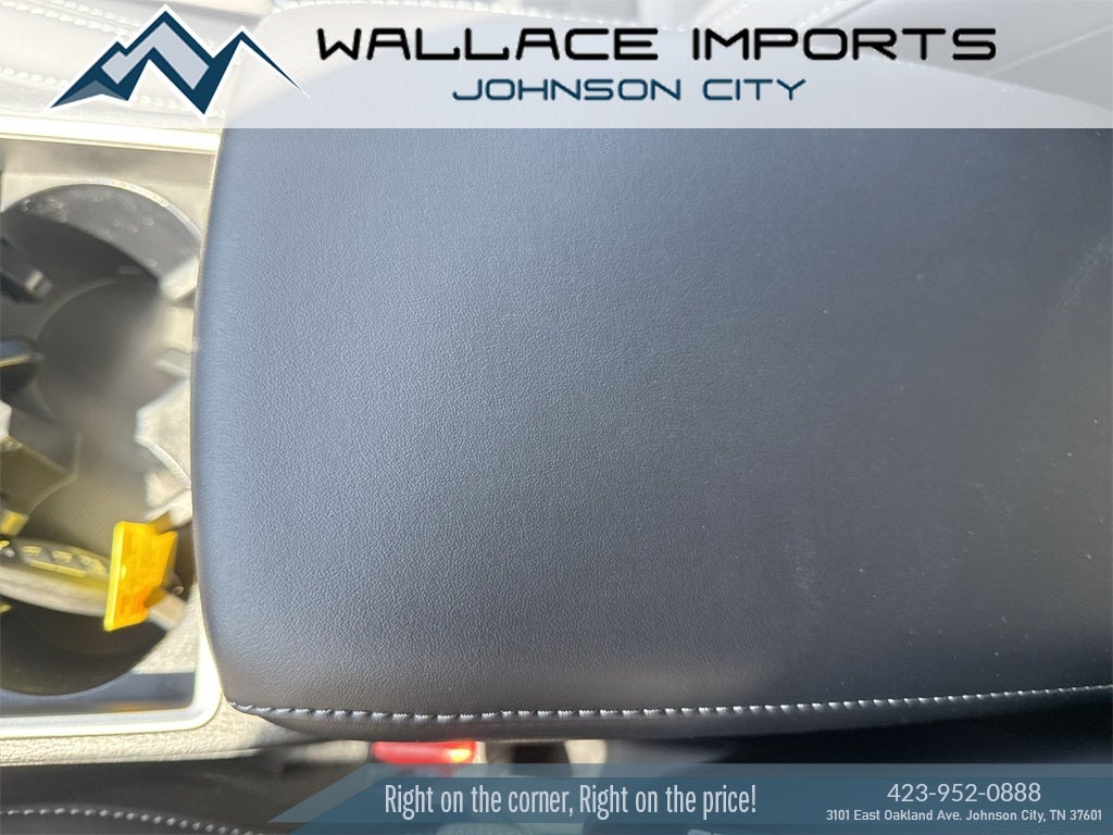 2025 Mitsubishi Outlander PHEV SE