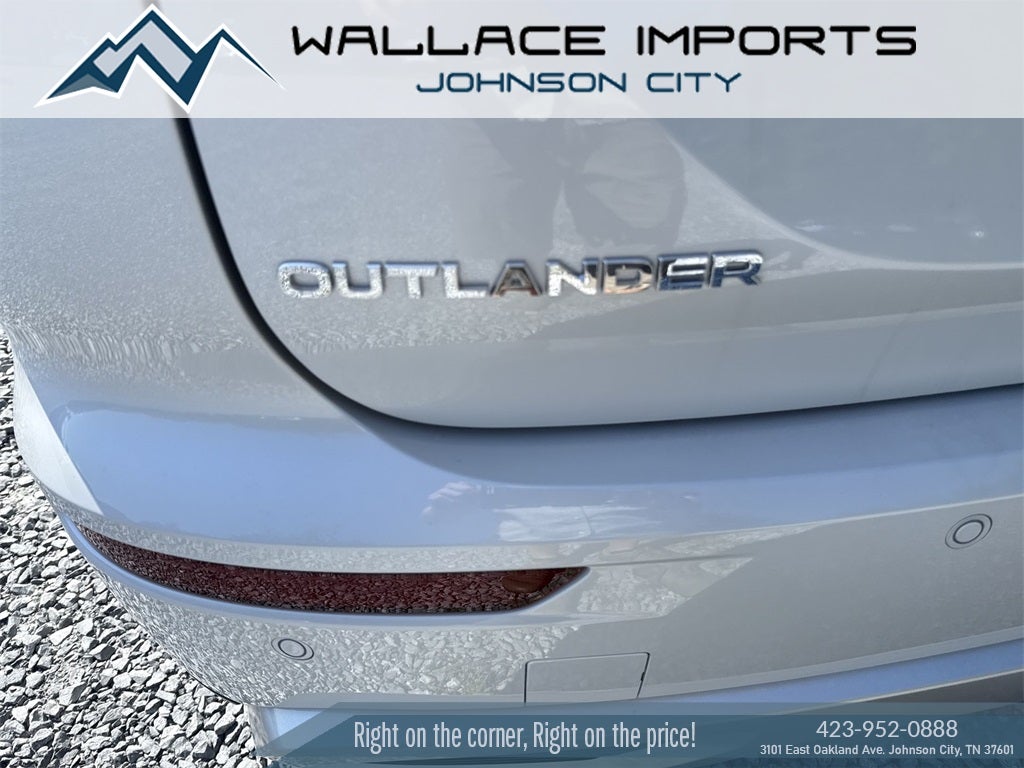 2025 Mitsubishi Outlander PHEV SE