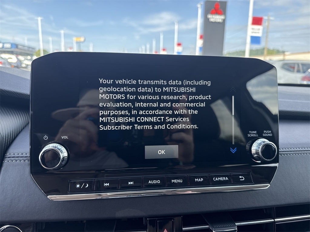 2025 Mitsubishi Outlander PHEV SE