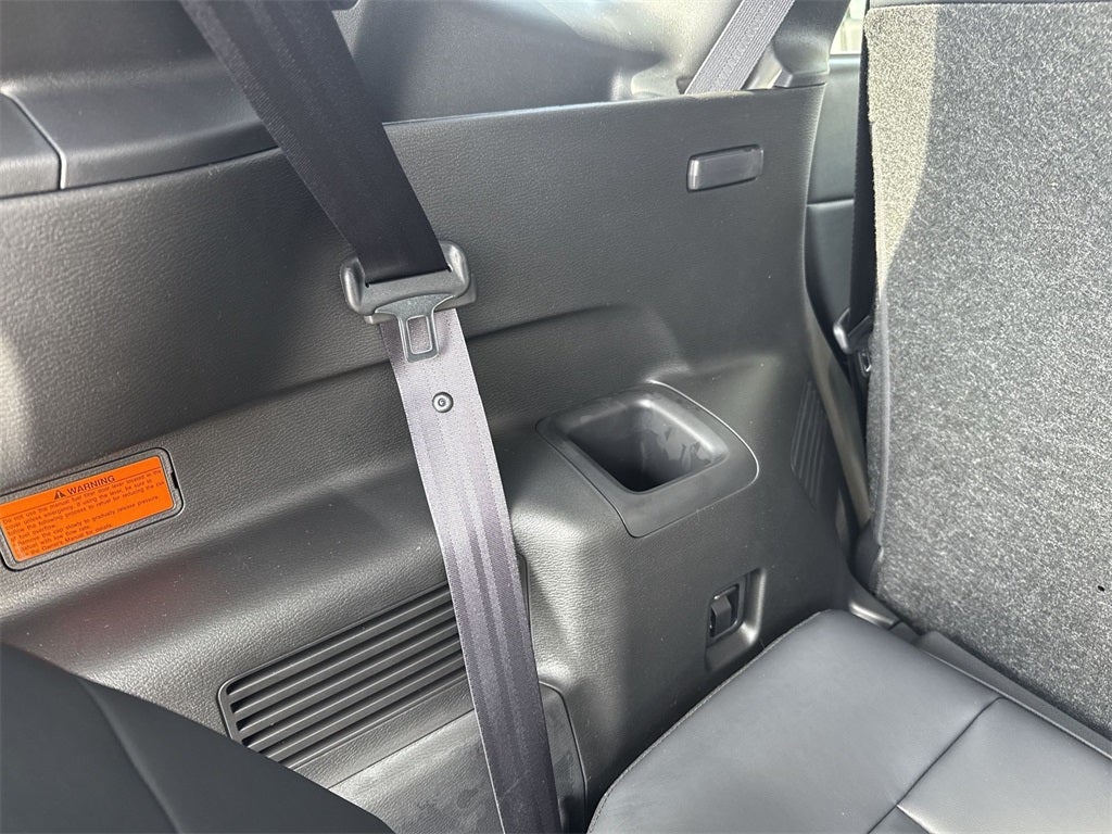 2025 Mitsubishi Outlander PHEV SE