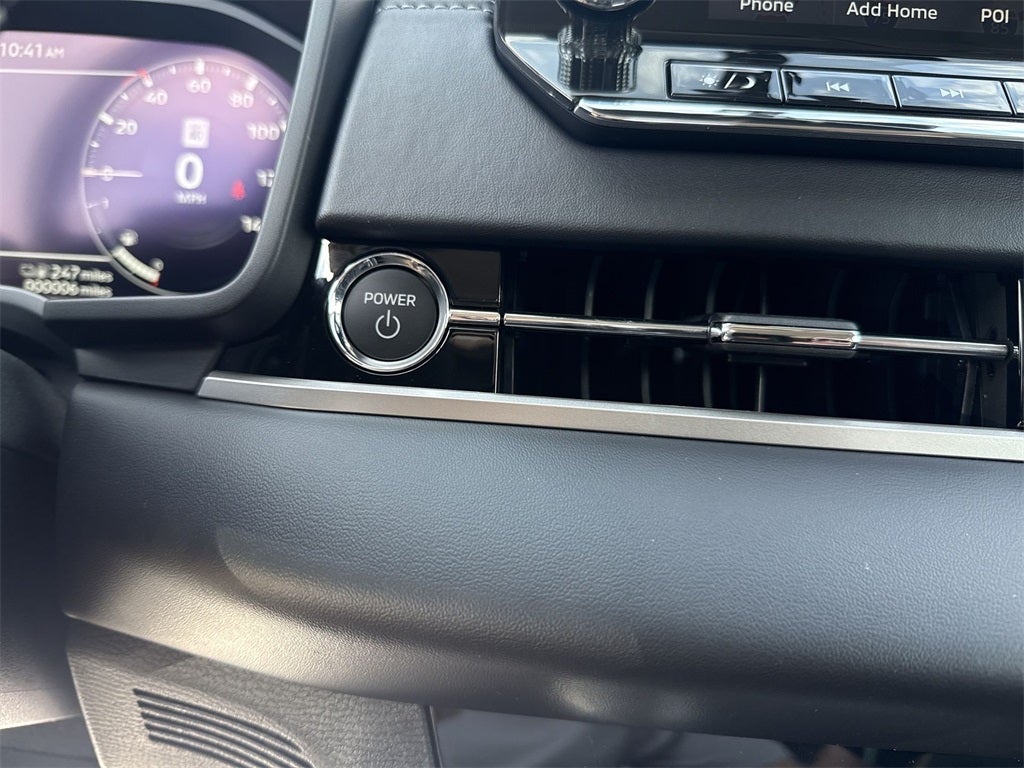 2025 Mitsubishi Outlander PHEV SE