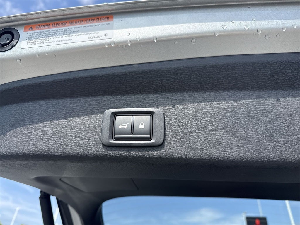 2025 Mitsubishi Outlander PHEV SE