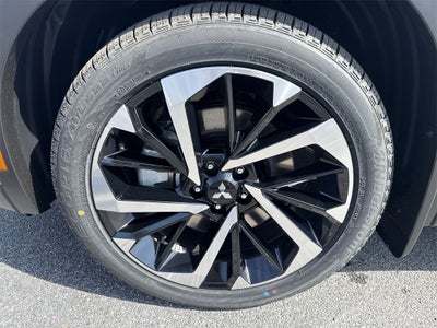 2025 Mitsubishi Outlander PHEV SE