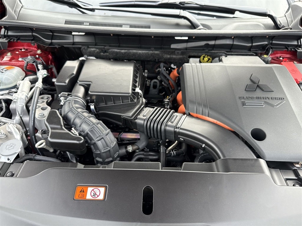 2025 Mitsubishi Outlander PHEV SEL