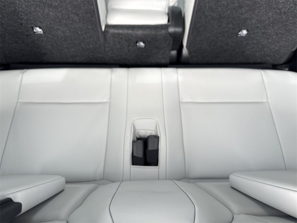 2025 Mitsubishi Outlander PHEV SEL