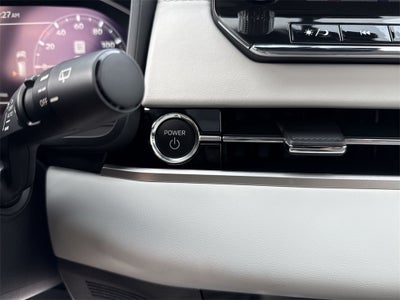 2025 Mitsubishi Outlander PHEV SEL