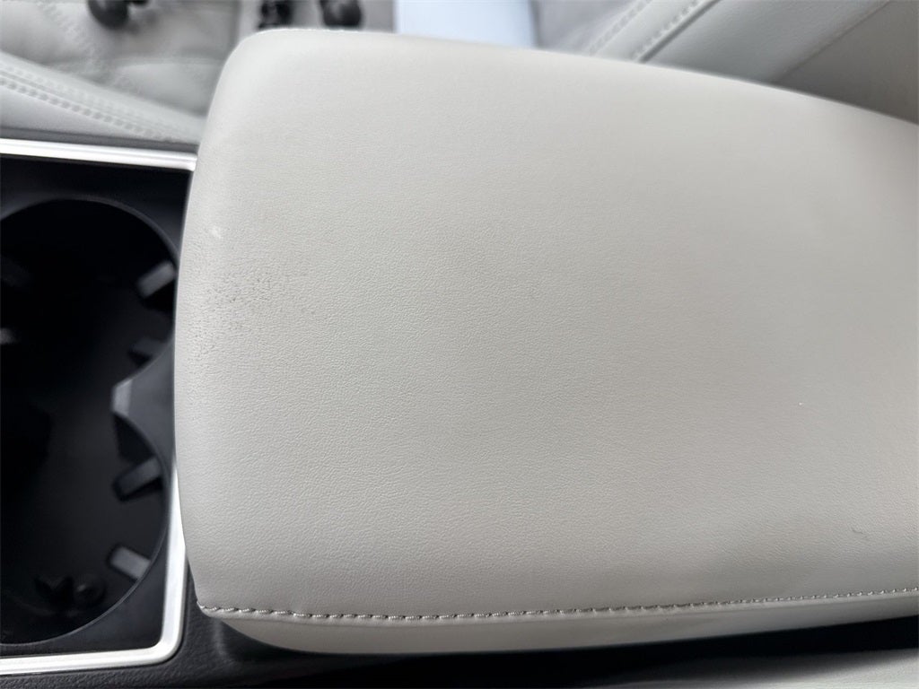 2025 Mitsubishi Outlander PHEV SEL