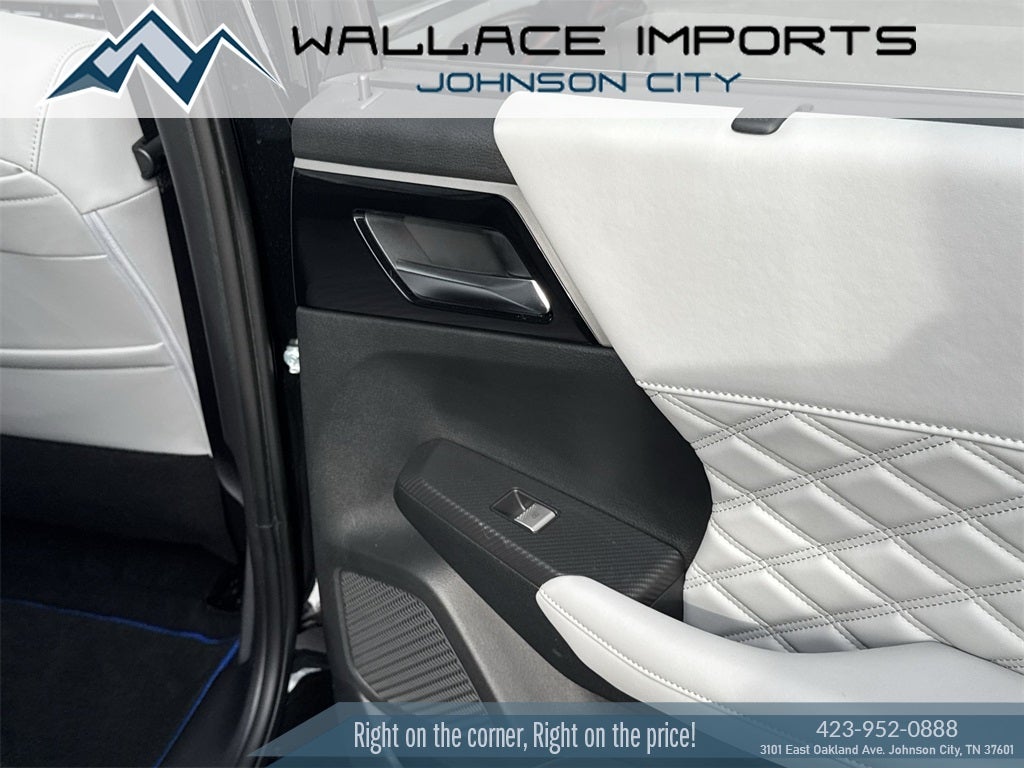 2024 Mitsubishi Outlander PHEV SEL Platinum Edition