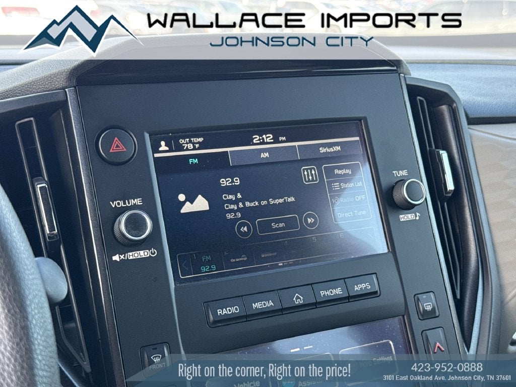 2025 Subaru Forester Base