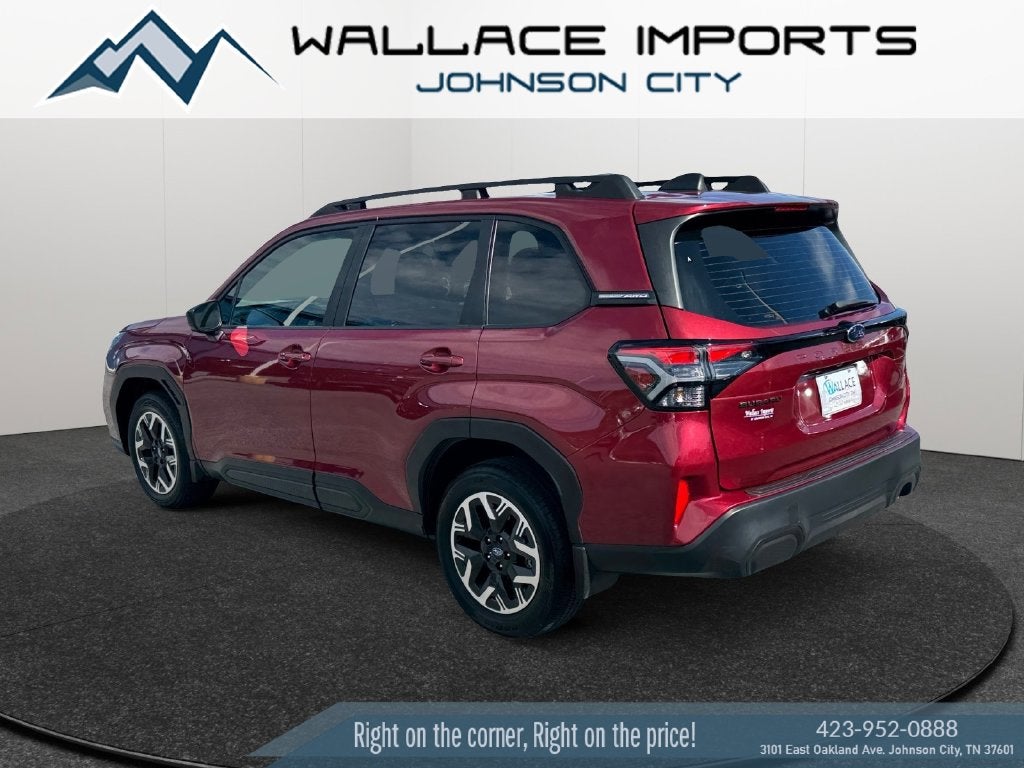 2025 Subaru Forester Base