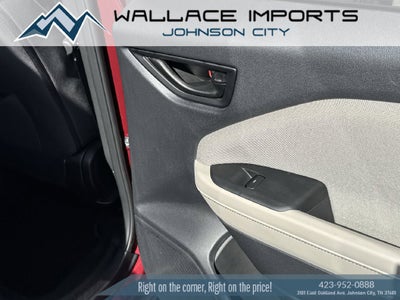 2025 Subaru Forester Base