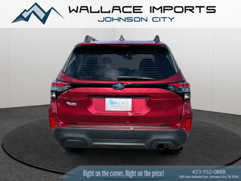 2025 Subaru Forester Base