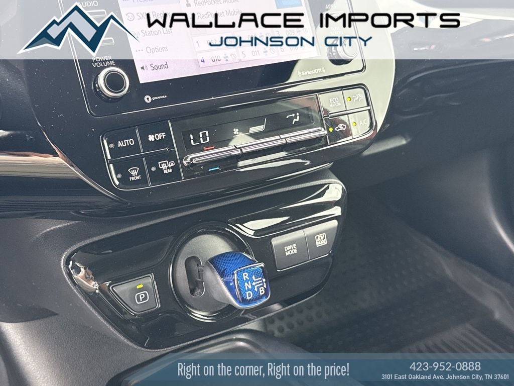 2022 Toyota Prius LE