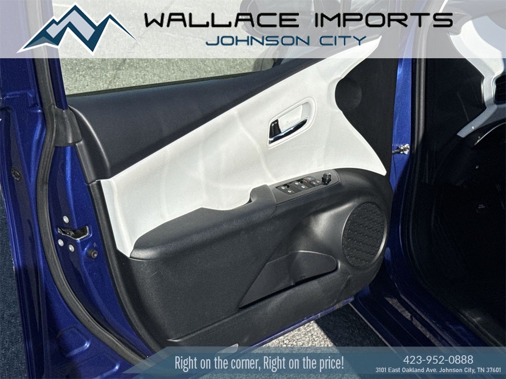 2016 Toyota Prius Four