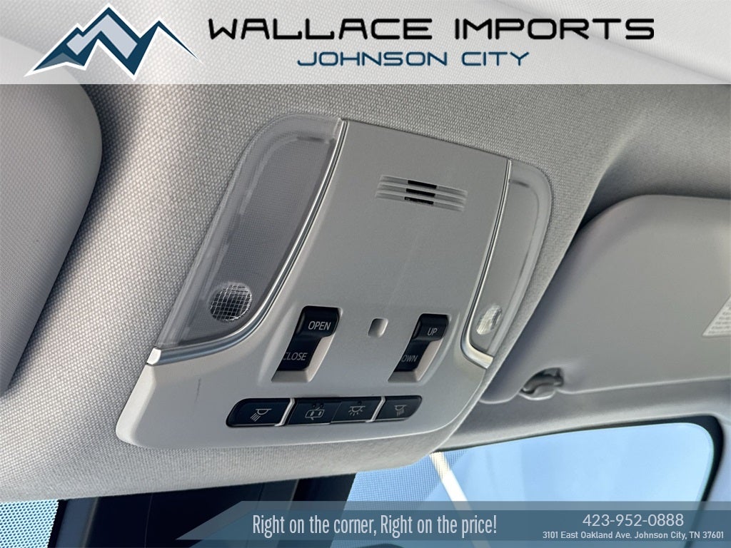 2016 Toyota Prius Four