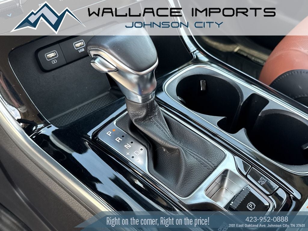 2022 Kia Carnival SX